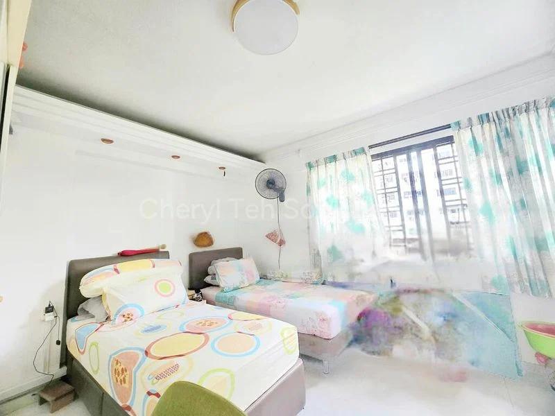 4 Room (4NG) HDB for Sale in  622 Ang Mo Kio Avenue 9 - Image 8